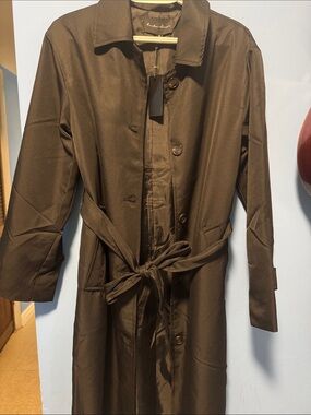 Women Black Long Trench Coat with Waist Tie